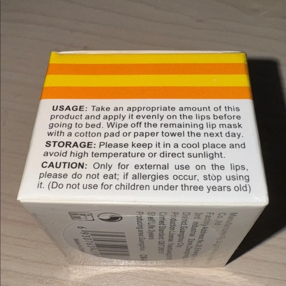 Propolis Lip Mask new sealed in box